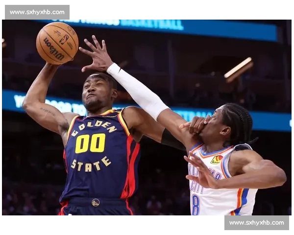 库里与波杰姆斯基 WNBA 赛场温情互动:师徒对话点燃跨界篮球热情